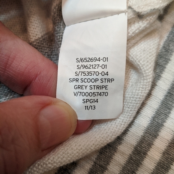 Gap Women's 3/4 Sleeve Striped Sweater Size XS - Picture 7 of 7